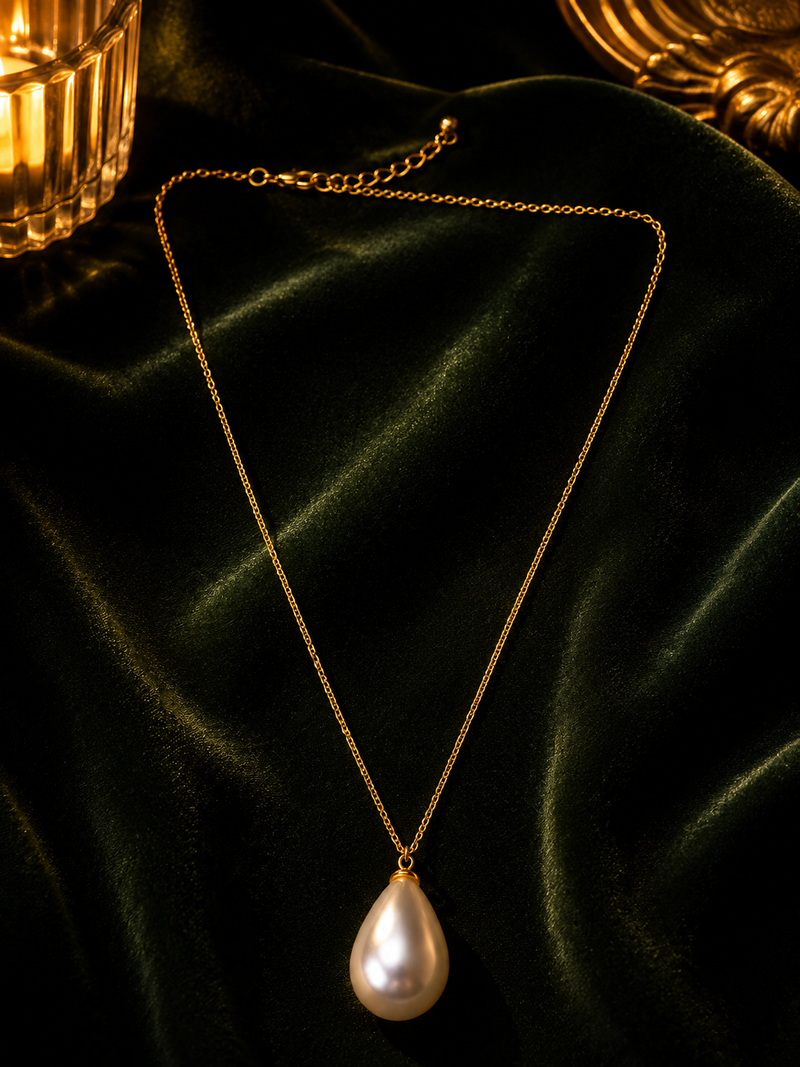 Single Pearl Pendant Necklace in evening light